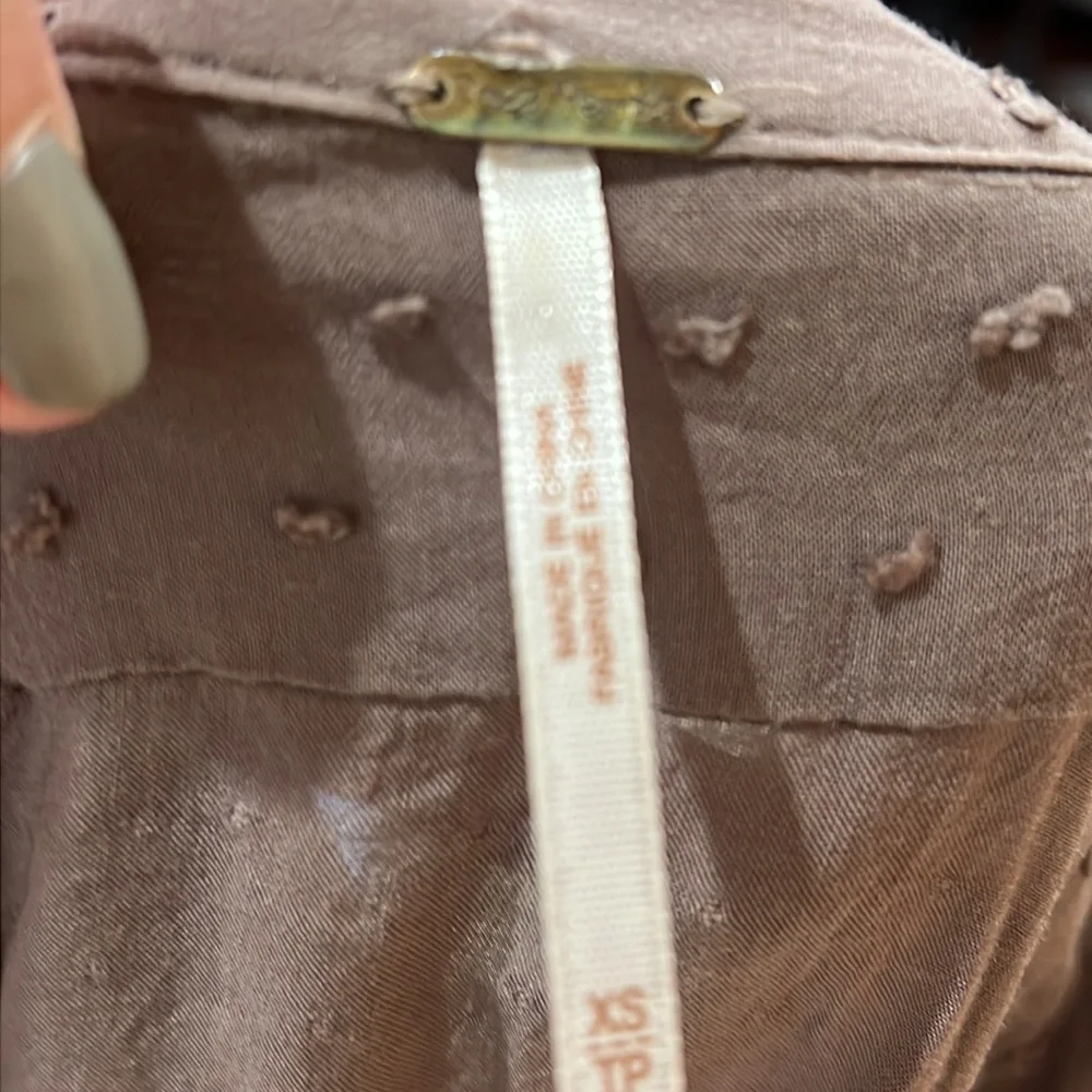 Free people light brown button up blouse - Picture 6 of 7
